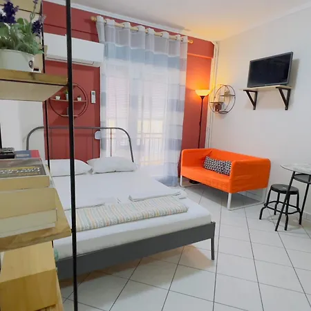 The Student's - 10' From Center & Kavala