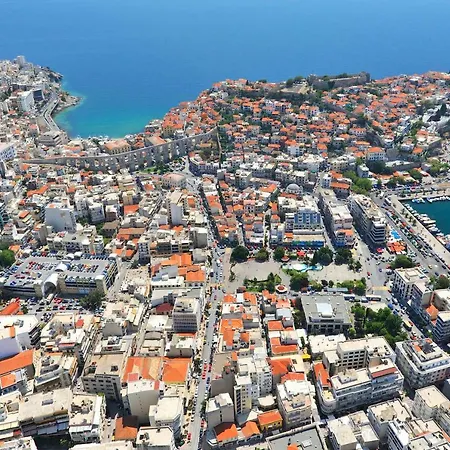 The Student's - 10' From Center & 아파트